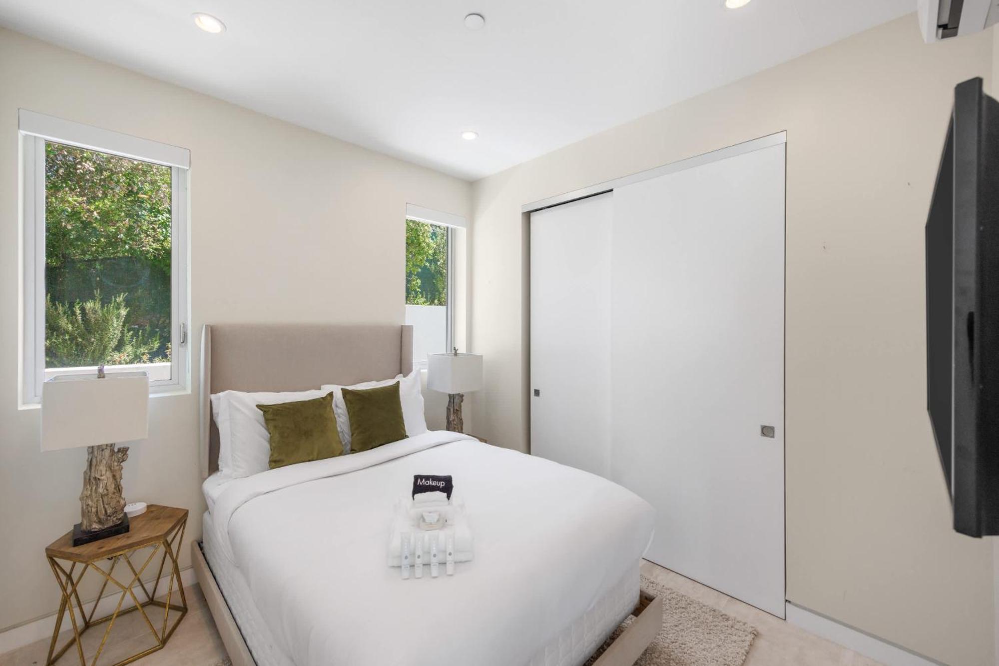 Holiday home New Listing Mountainside By Colby & Conrad Los Angeles