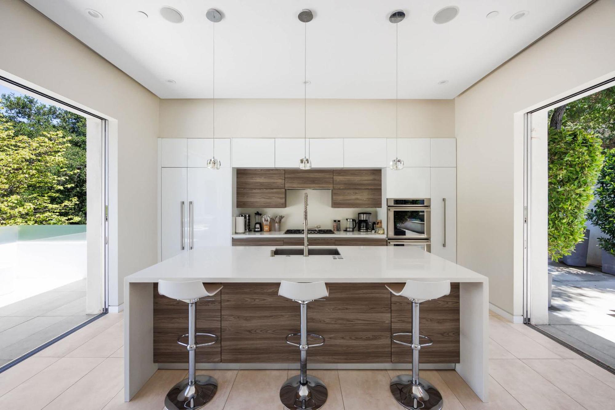 New Listing Mountainside By Colby & Conrad Holiday home Los Angeles