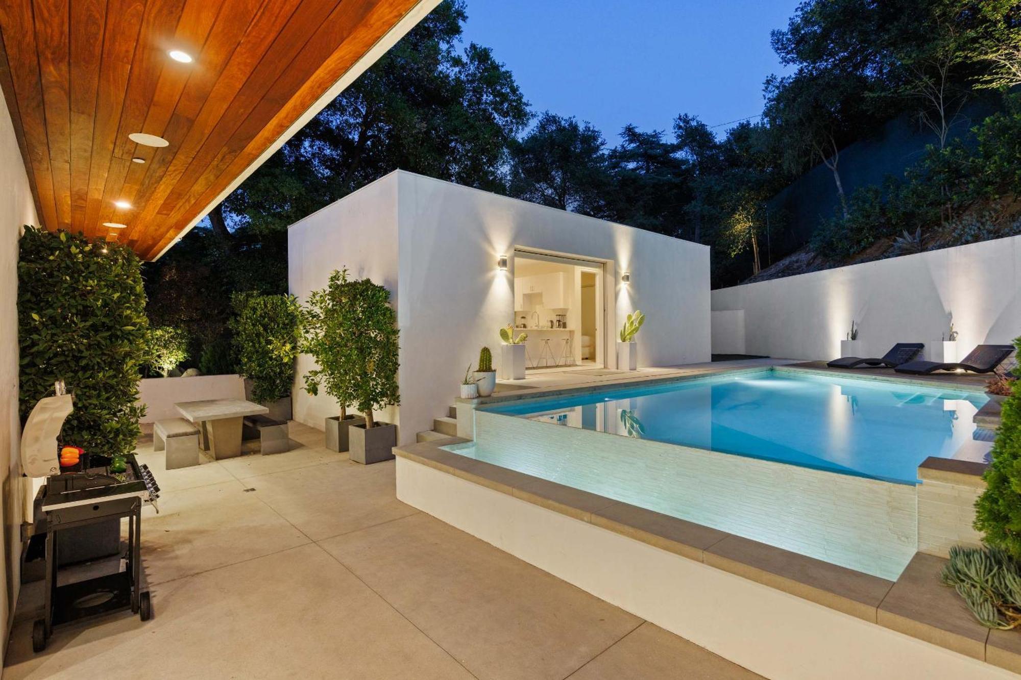 New Listing Mountainside By Colby & Conrad Holiday home *
